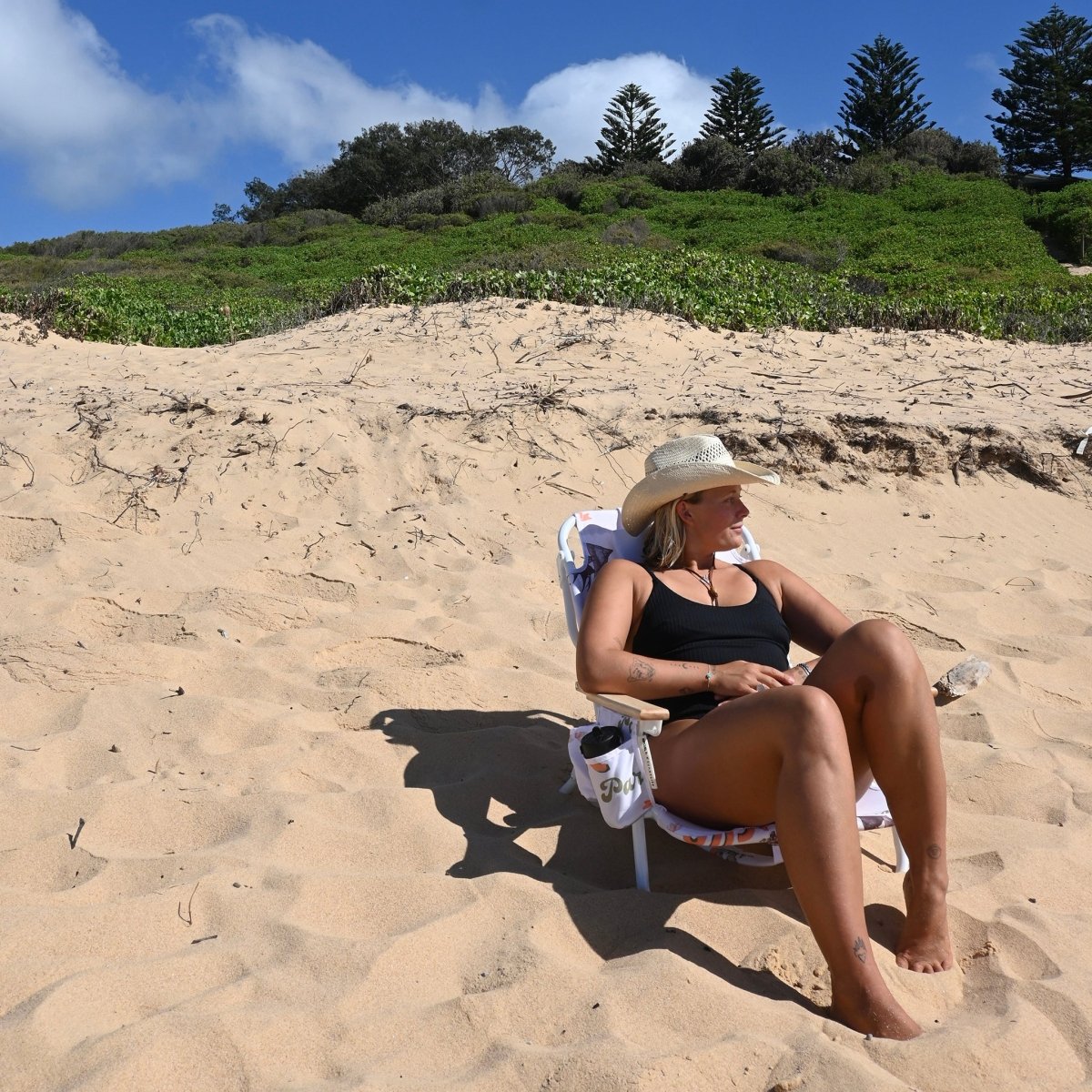 Deluxe Beach Chair - Welcome to Paradise - SUNNYLiFE AU