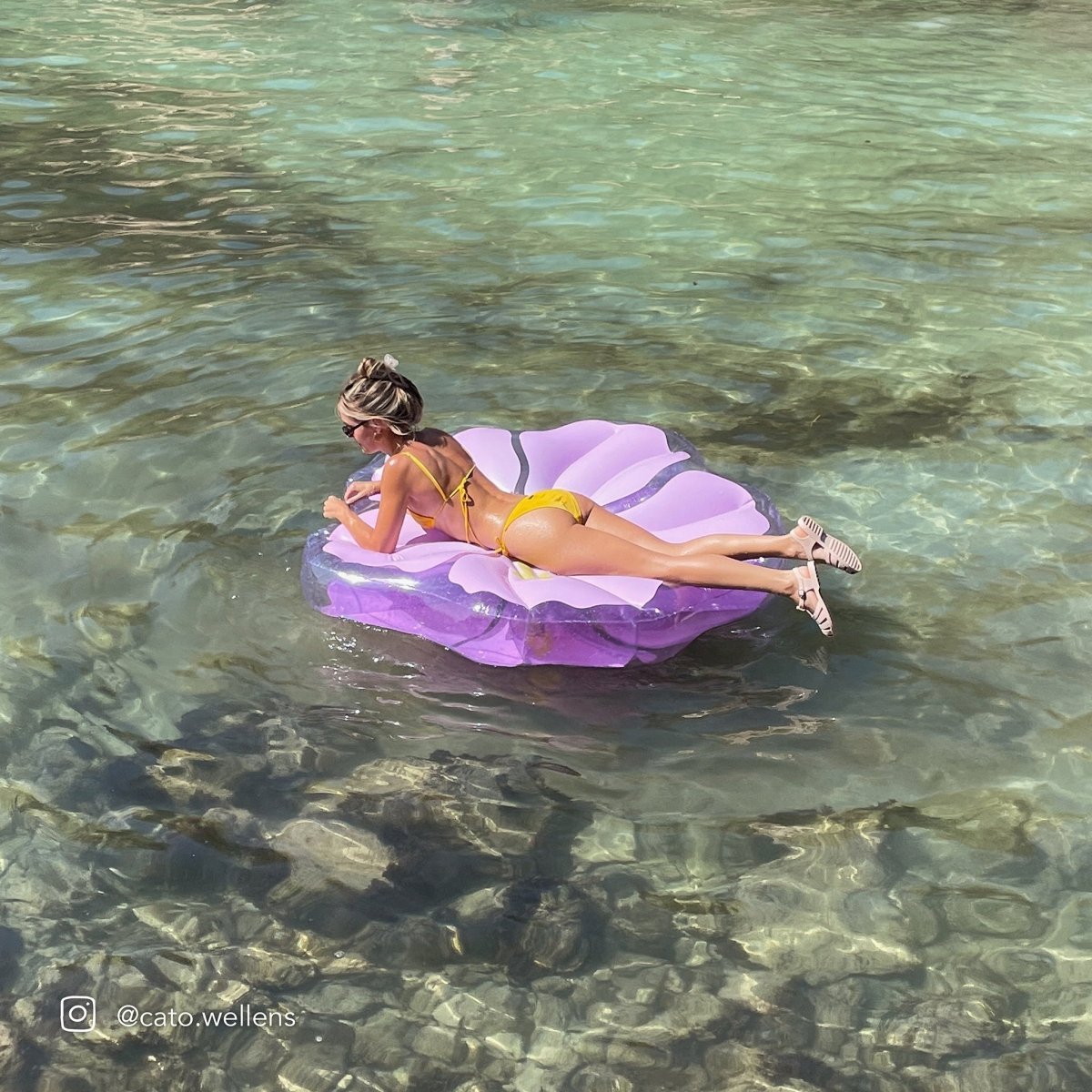 Luxe Lie-On Float - Hibiscus - SUNNYLiFE AU
