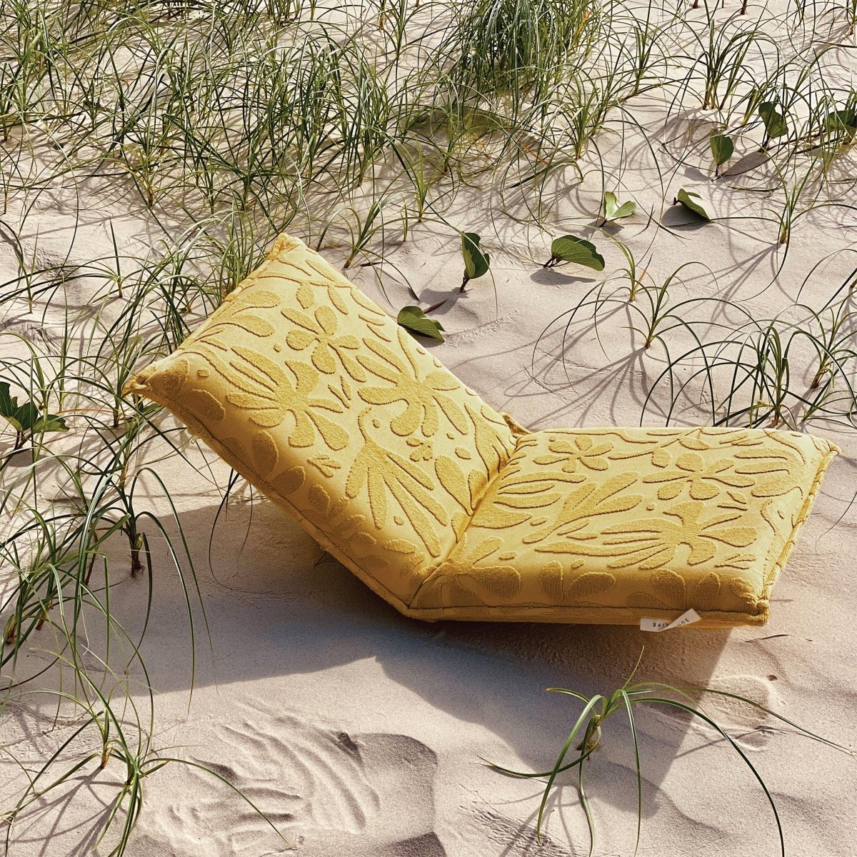 Luxe Folding Seat - Mango Bay - SUNNYLiFE AU