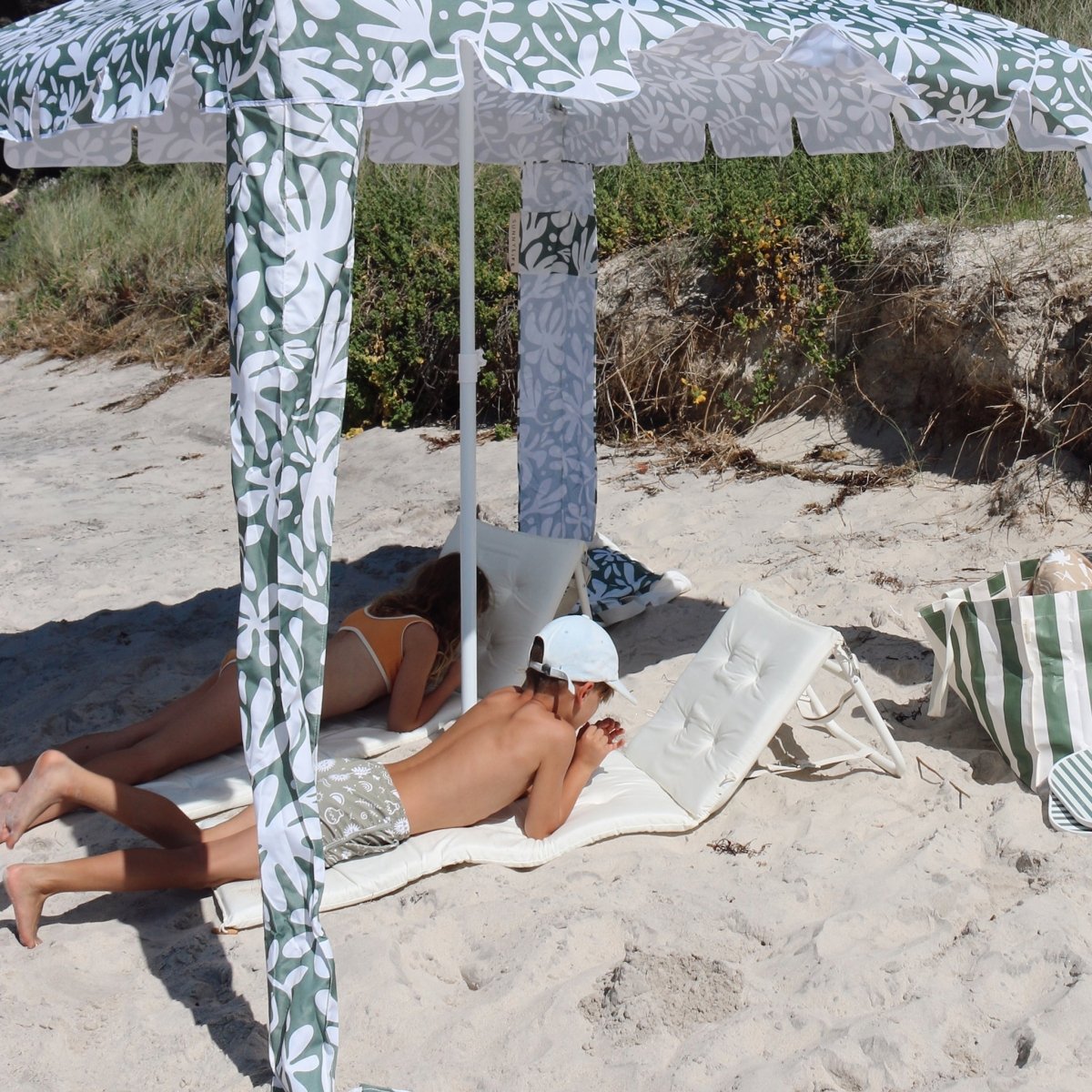 Reclining Beach Chair - Casa - SUNNYLiFE AU