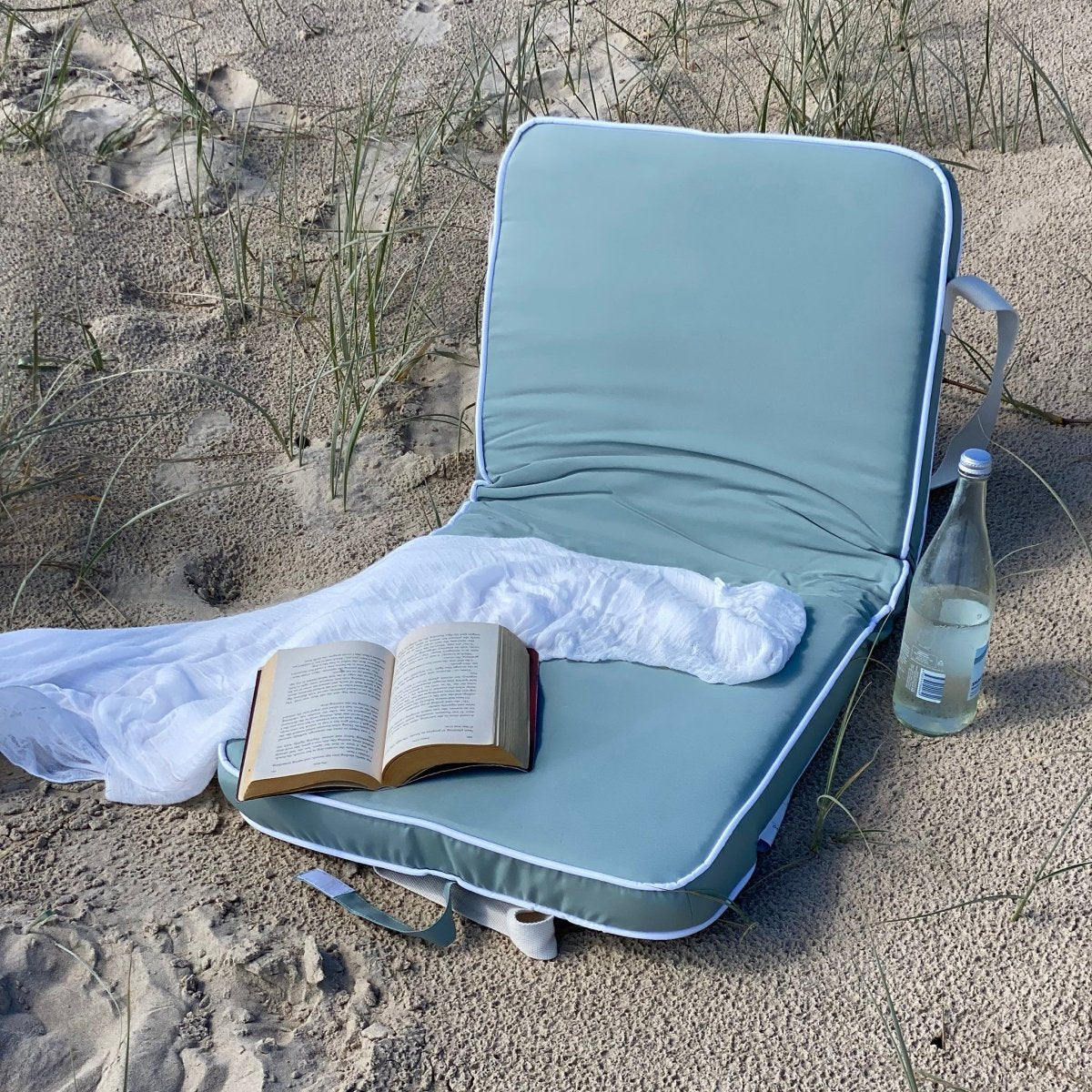 Take Anywhere Folding Chair - Sea Sage - SUNNYLiFE AU