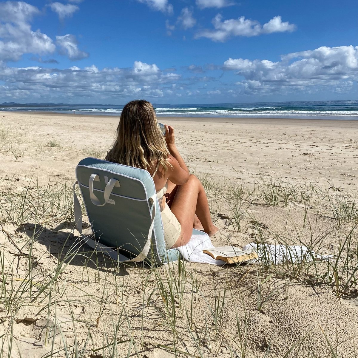 Take Anywhere Folding Chair - Sea Sage - SUNNYLiFE AU