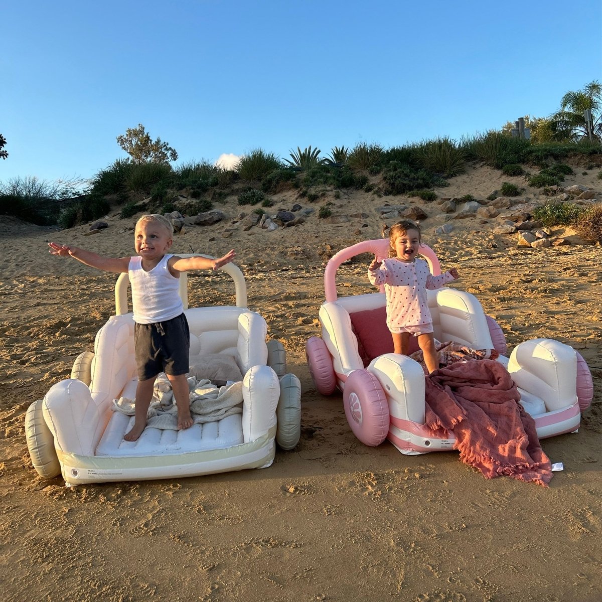 Kids Air Mattress - Summer Van - SUNNYLiFE AU