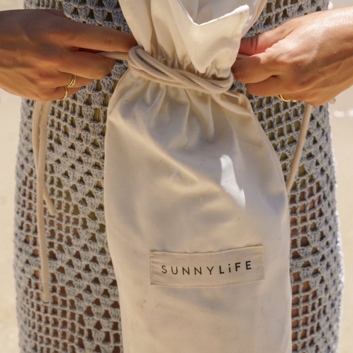 Luxe Beach Umbrella - Cream - SUNNYLiFE AU