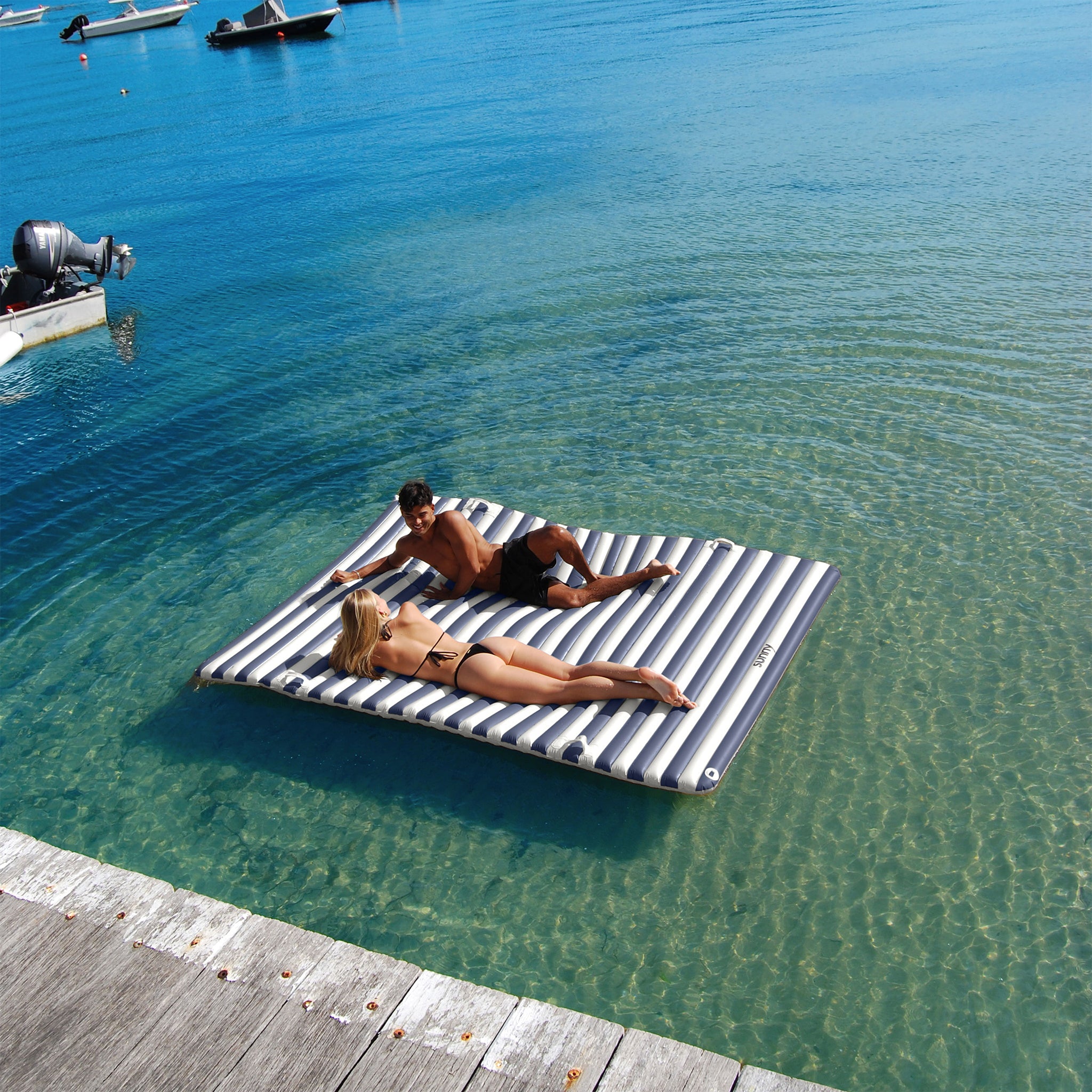 Party Pad Float - Marine Stripe