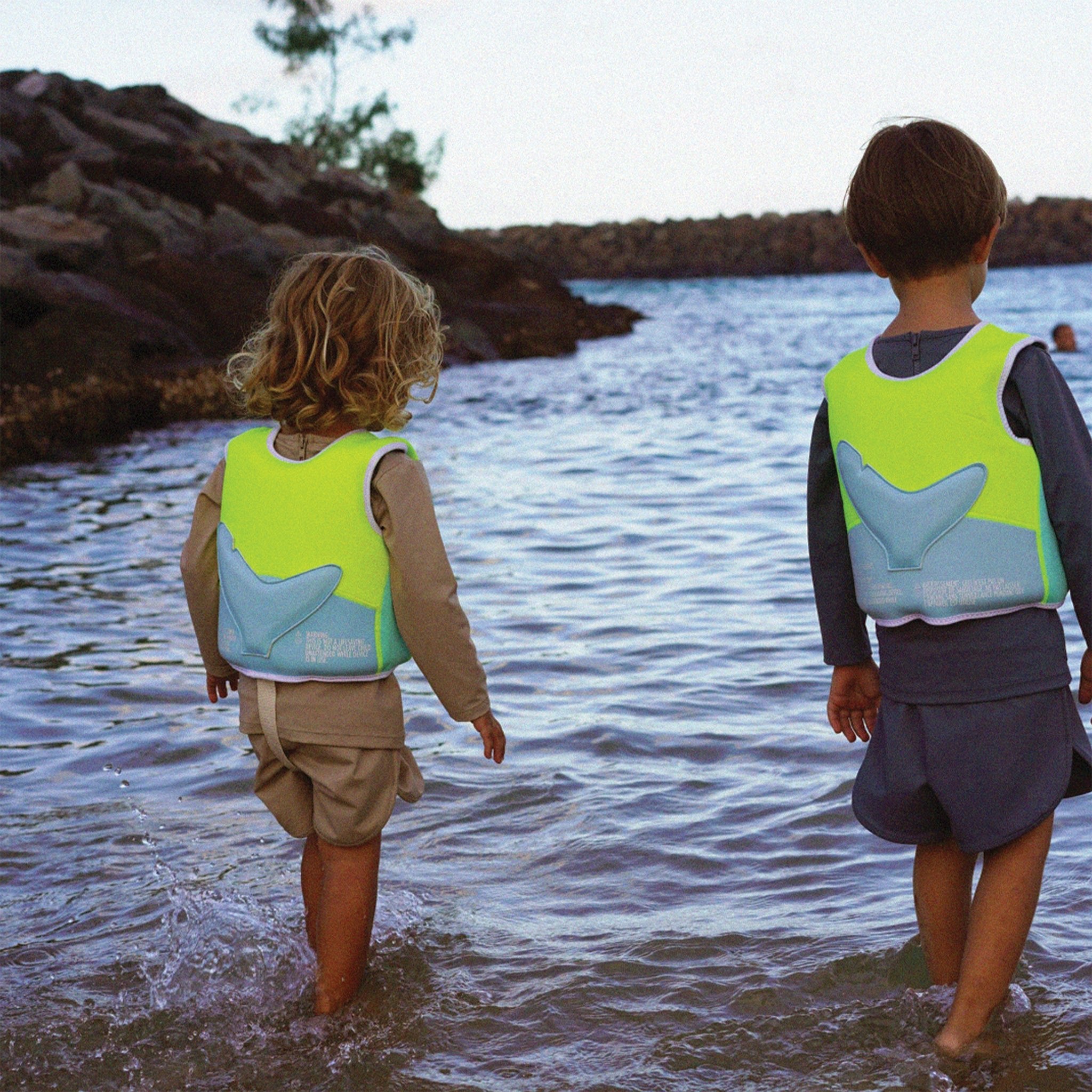 Kids Swim Vest 3-6 - Salty the Shark - SUNNYLiFE AU