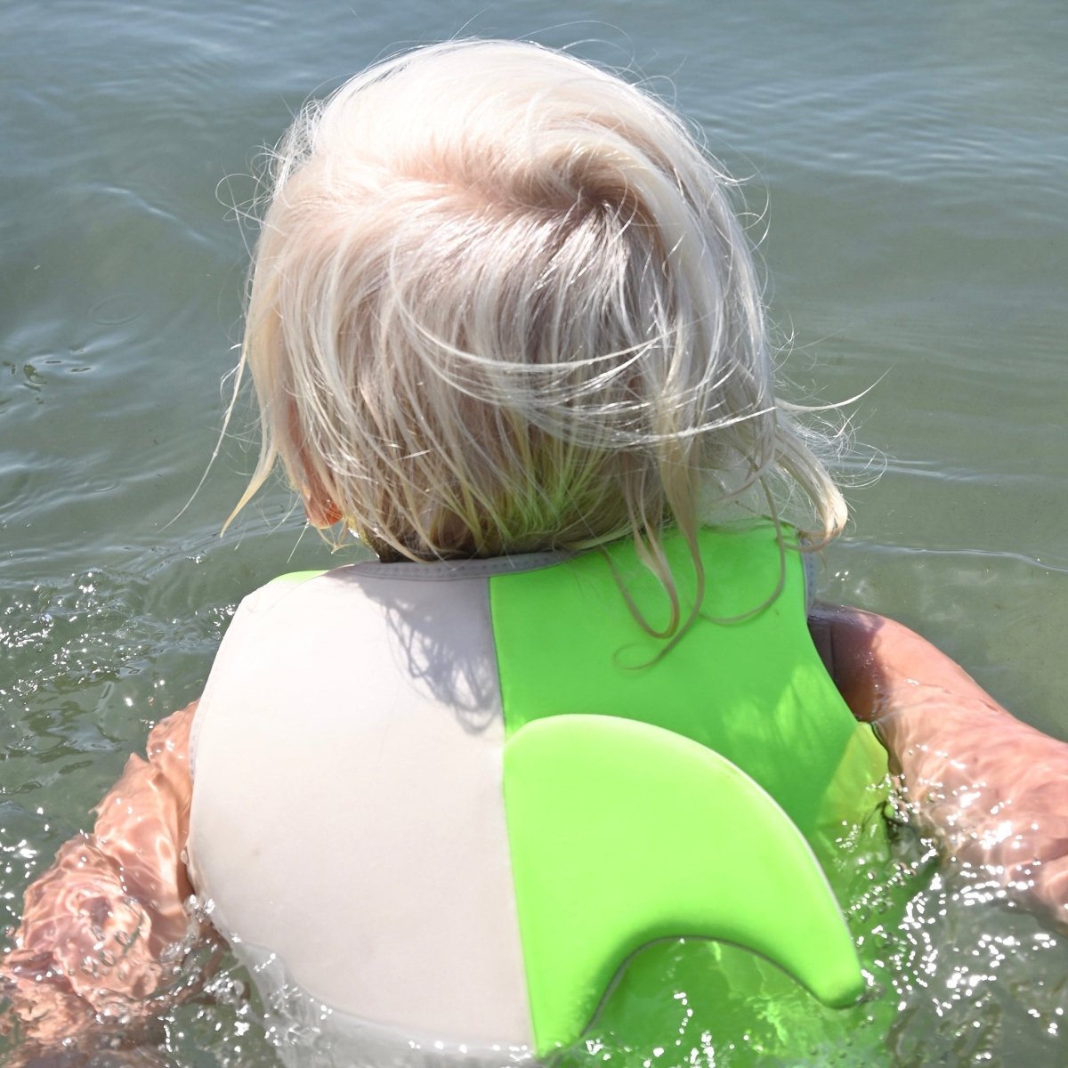 Kids Swim Vest 1 - 2 - Shred Shark - SUNNYLiFE AU