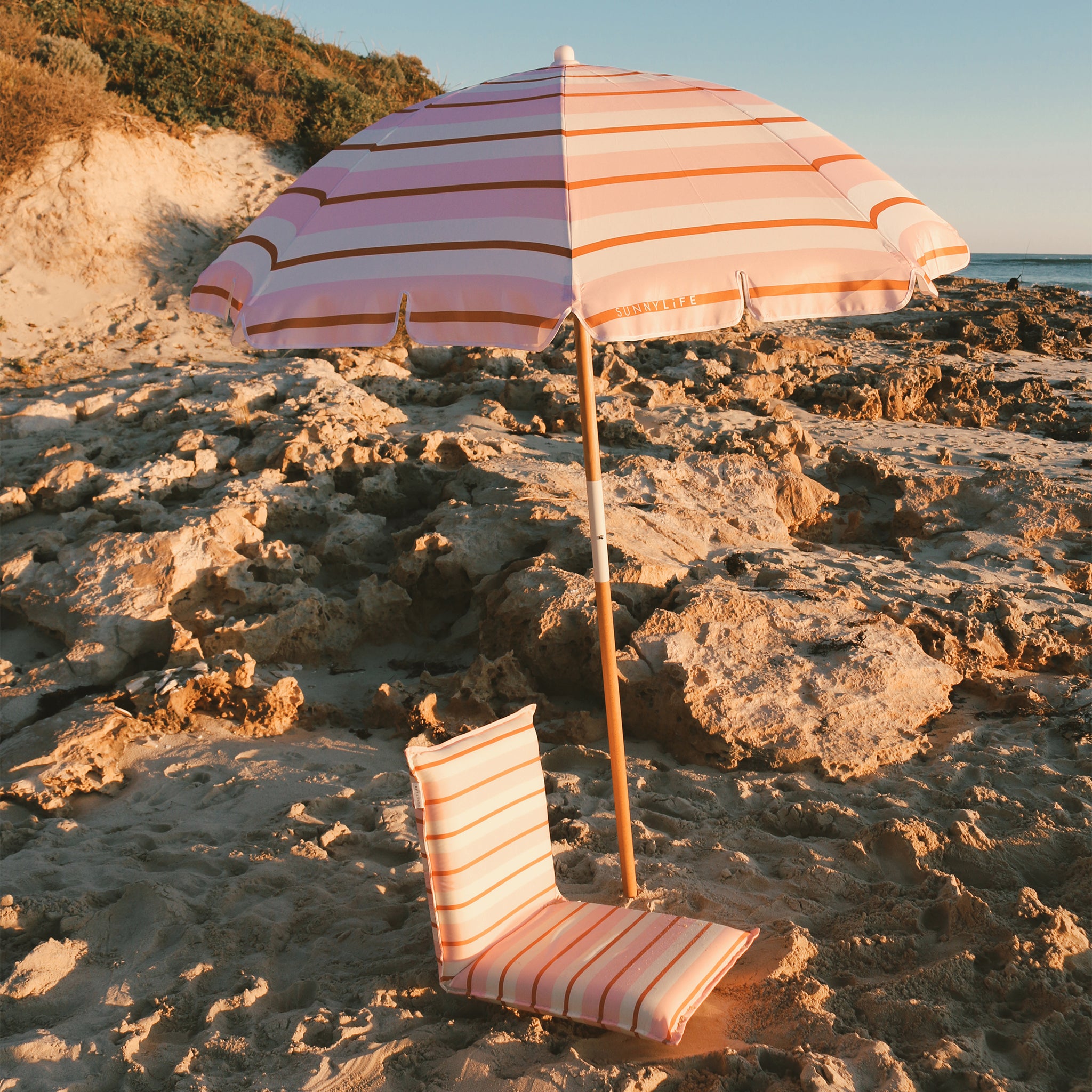 Folding Seat | Summer Stripe Strawberry Sorbet