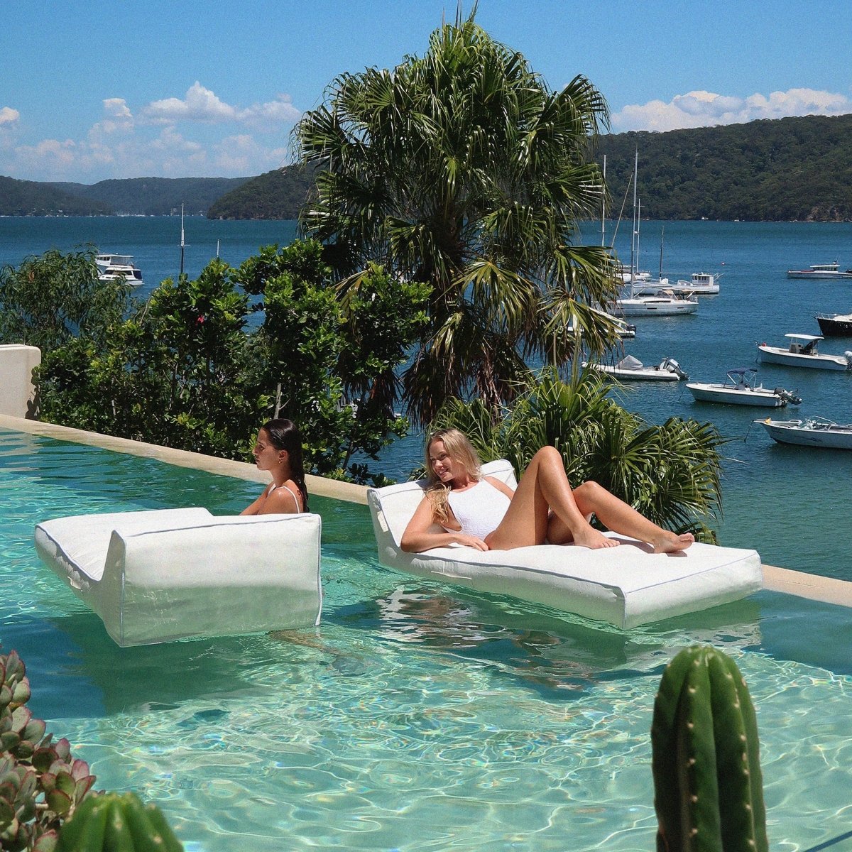 Luxe Lie - On Lounger - Casa - SUNNYLiFE AU