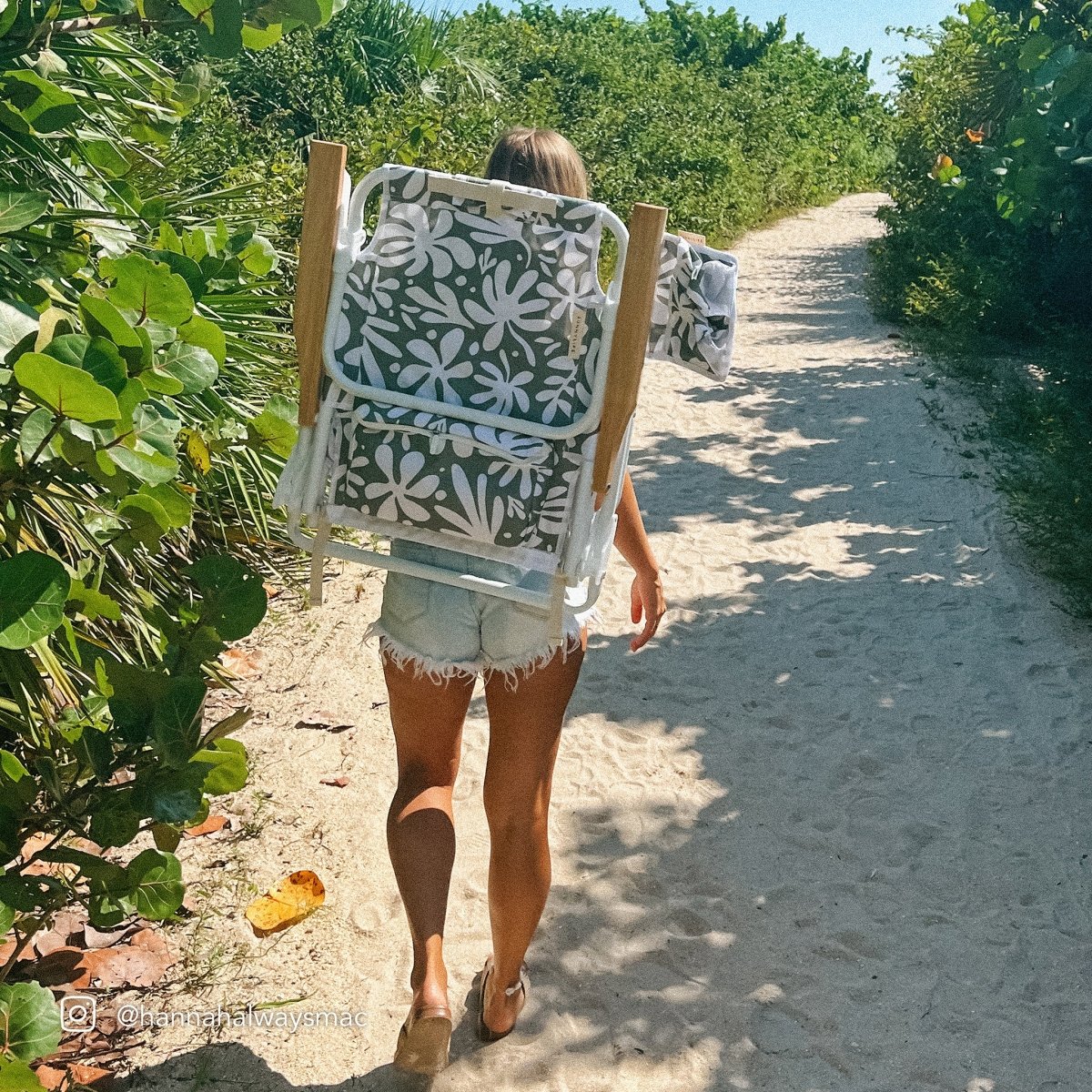 Deluxe Beach Chair - The Vacay - SUNNYLiFE AU