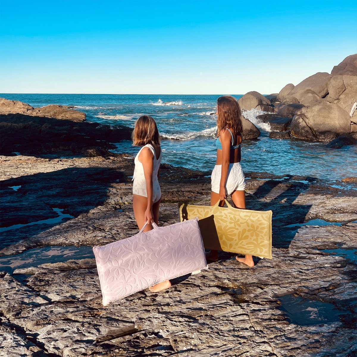 Luxe Folding Seat - Mango Bay - SUNNYLiFE AU