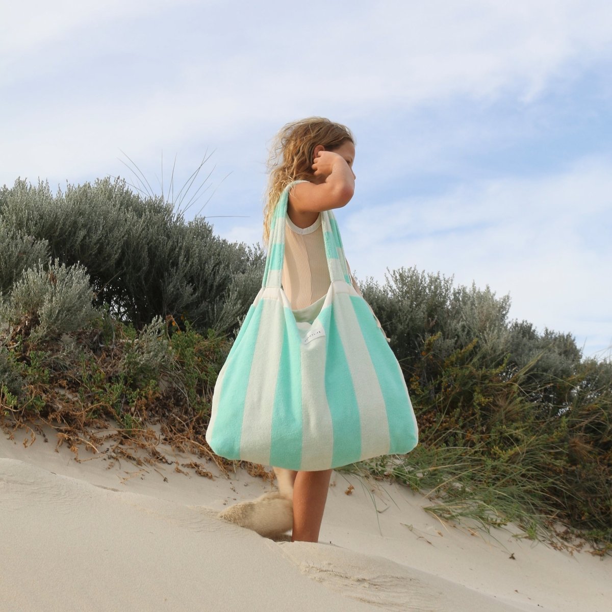 Beach Towel 2 - in - 1 Tote Bag - Rio sun - SUNNYLiFE AU