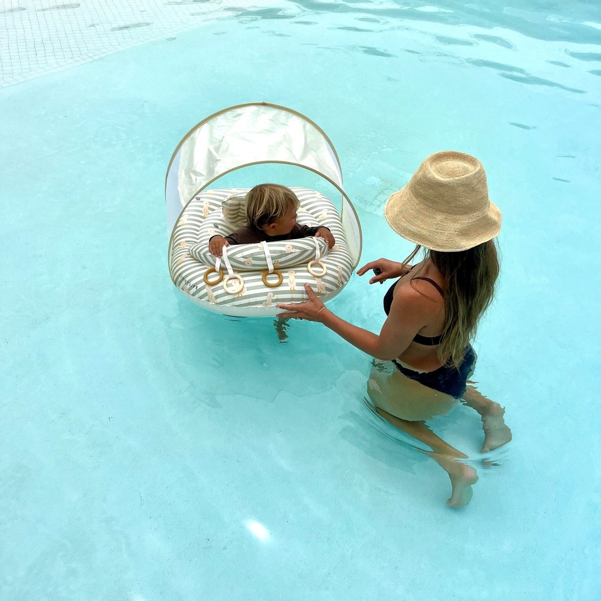 Interactive Baby Float - Dex the Duck - SUNNYLiFE AU