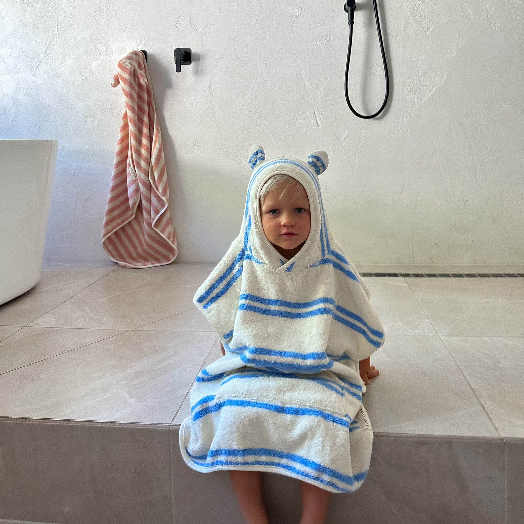 Kids Hooded Towel  - Sammy the Seagull