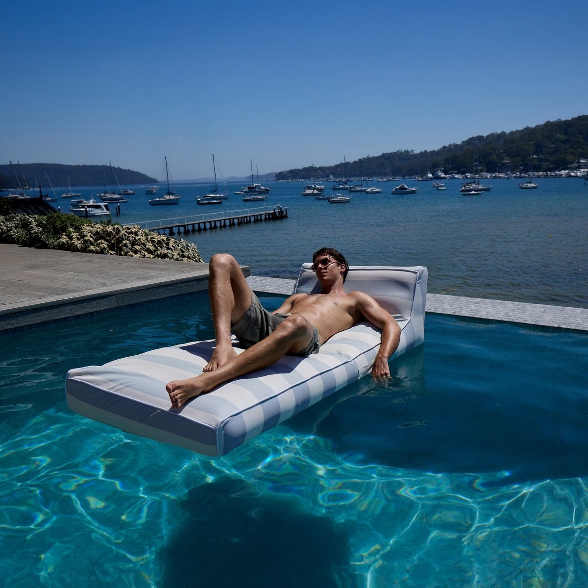 Luxe Lie - On Lounger - Lazy Days - SUNNYLiFE AU