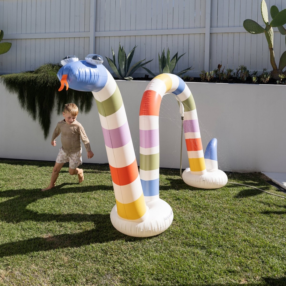Giant Inflatable Snake Sprinkler - Into the Wild - SUNNYLiFE AU