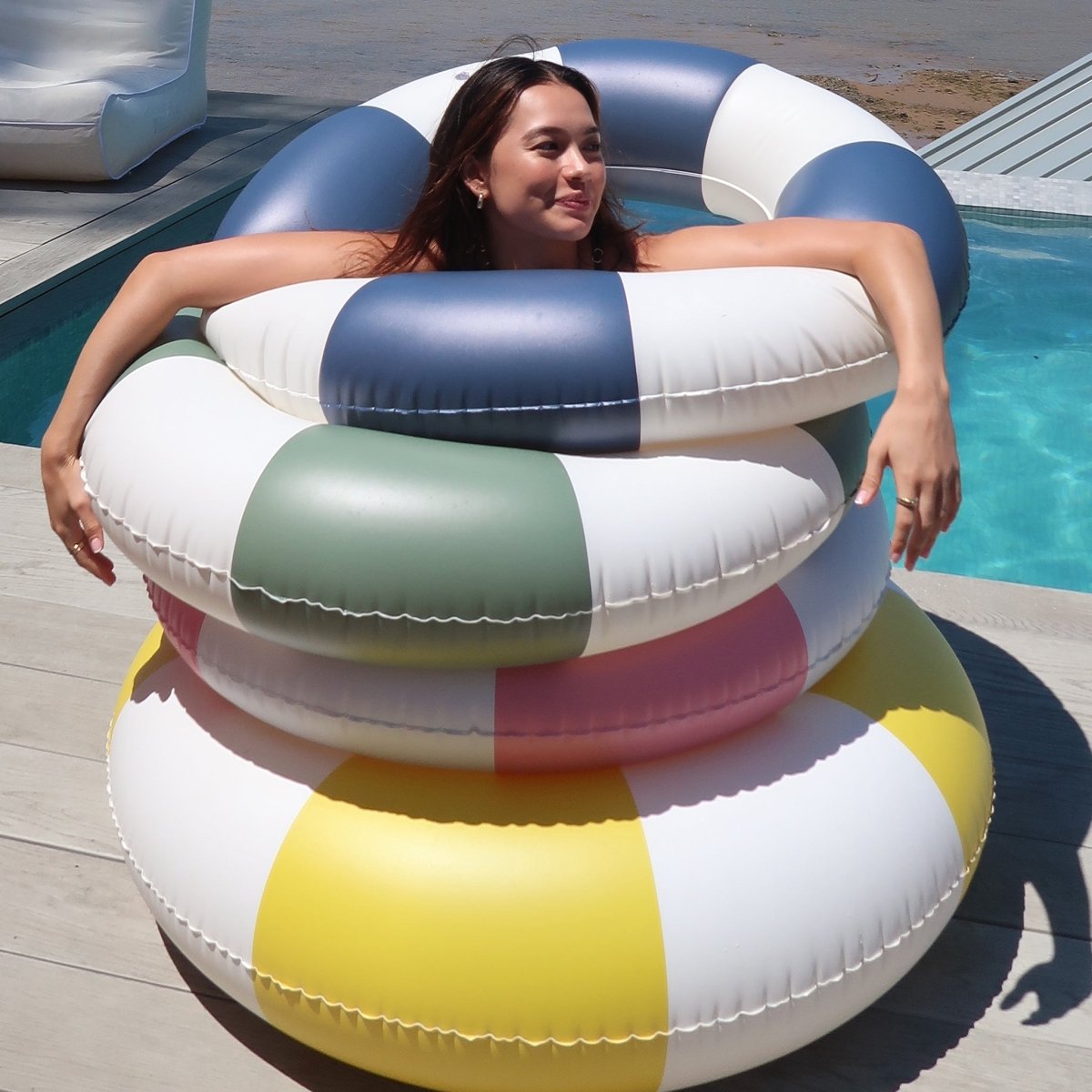 Slim Tube Pool Ring - Le Weekend - SUNNYLiFE AU