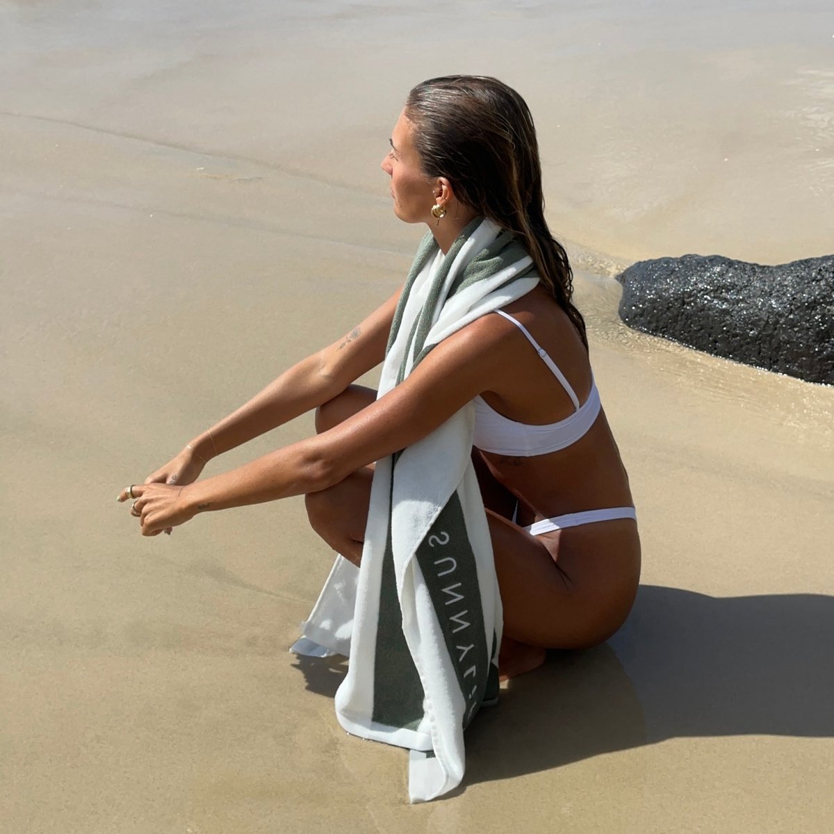 Luxe Towel - Olive - SUNNYLiFE AU
