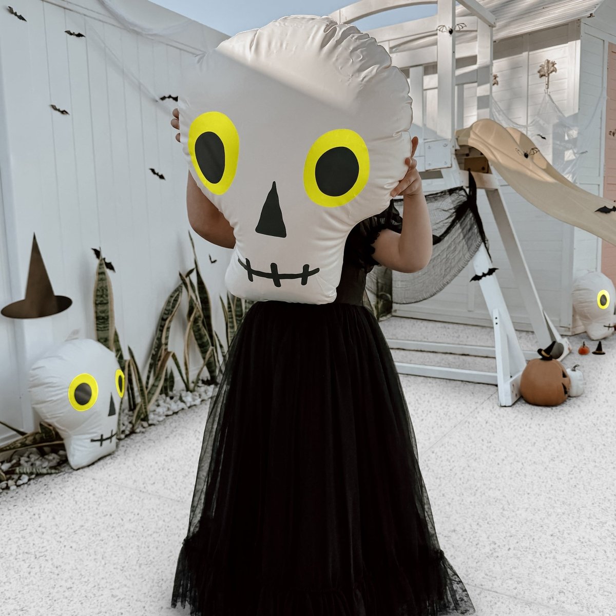 Inflatable Hanging Skulls Halloween Set - SUNNYLiFE AU
