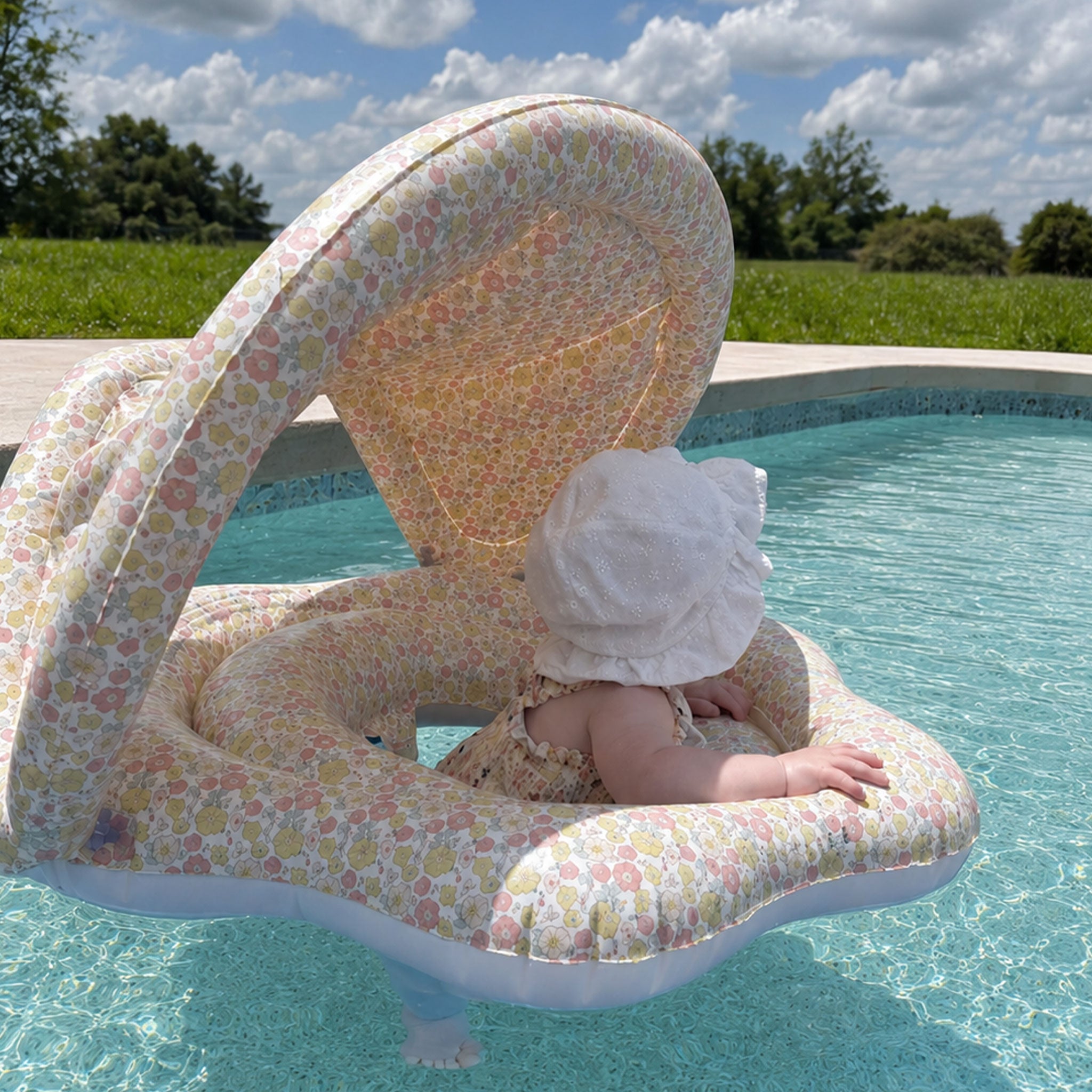 Baby Float - Into the Garden