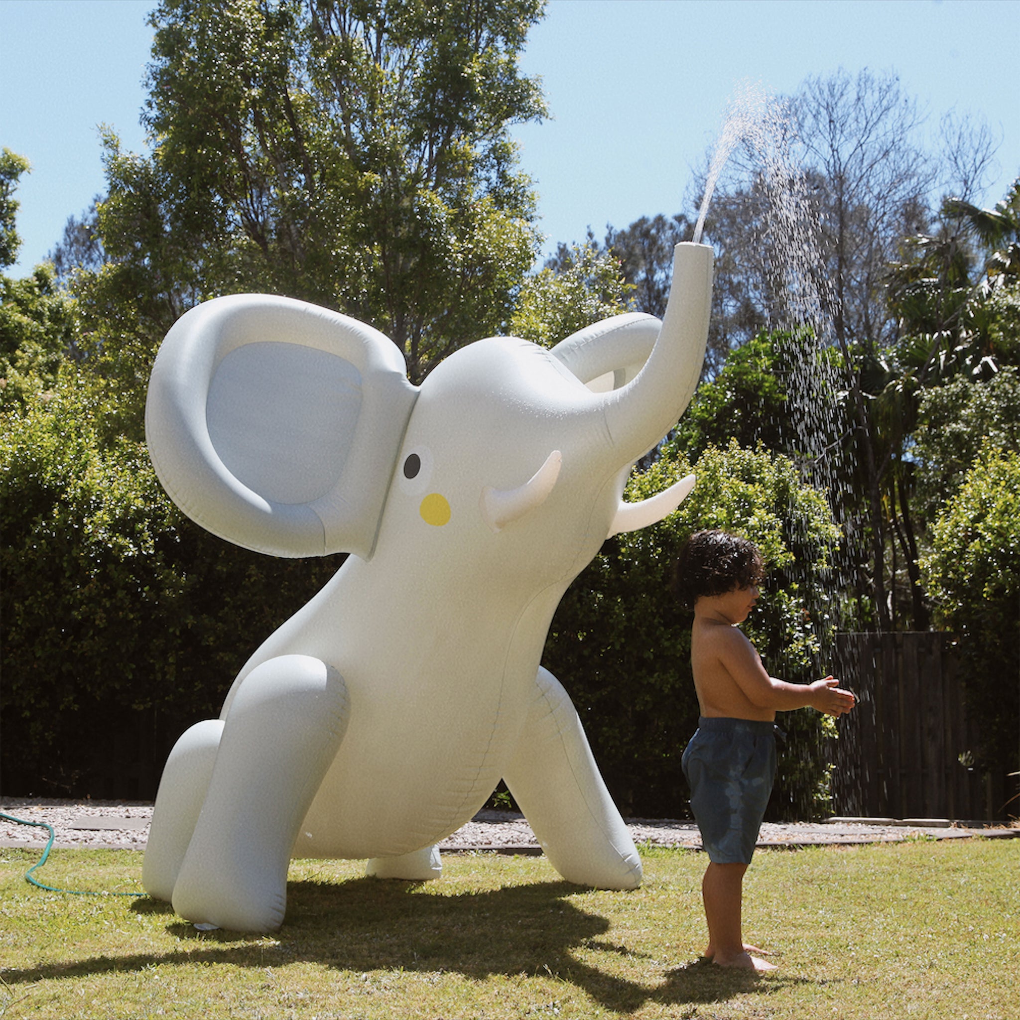 Inflatable Giant Sprinkler - Eli the Elephant