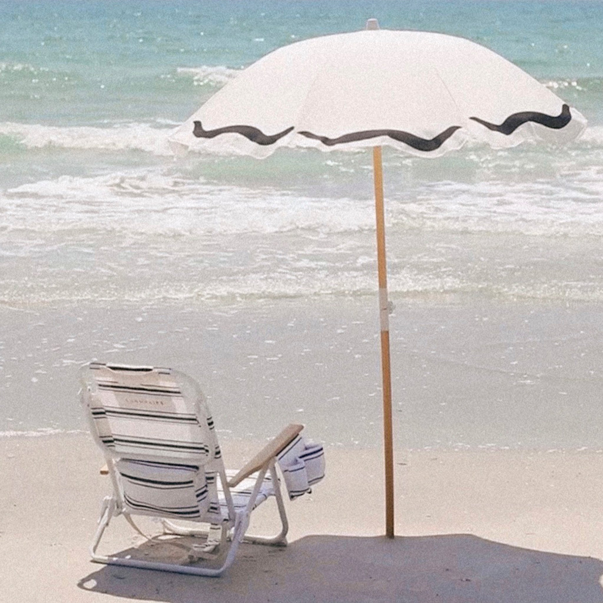 Luxe Beach Umbrella | Casa Marbella Vintage Black