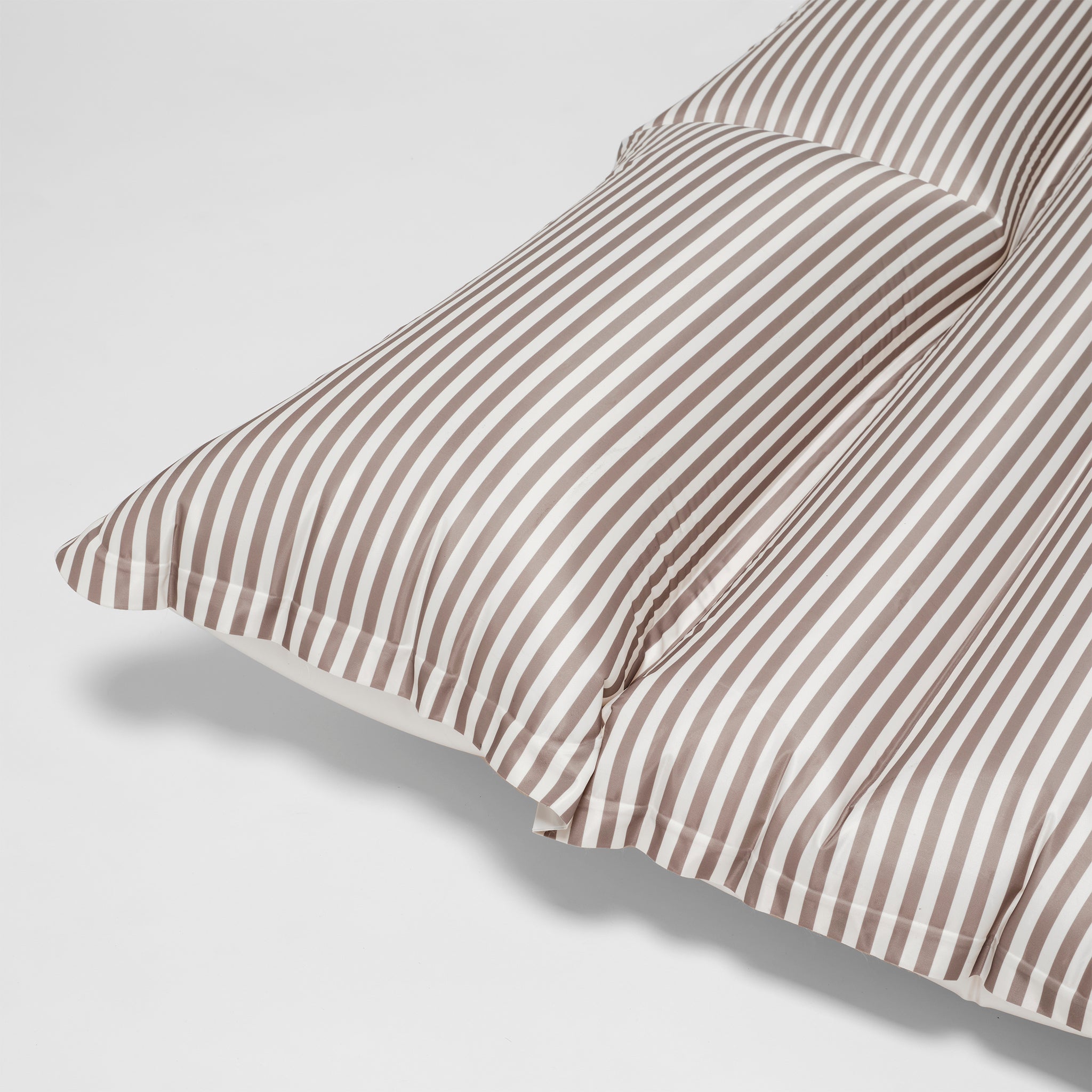 Luxe Twin Vintage Lie-On Float | The Vacay Stone Stripe