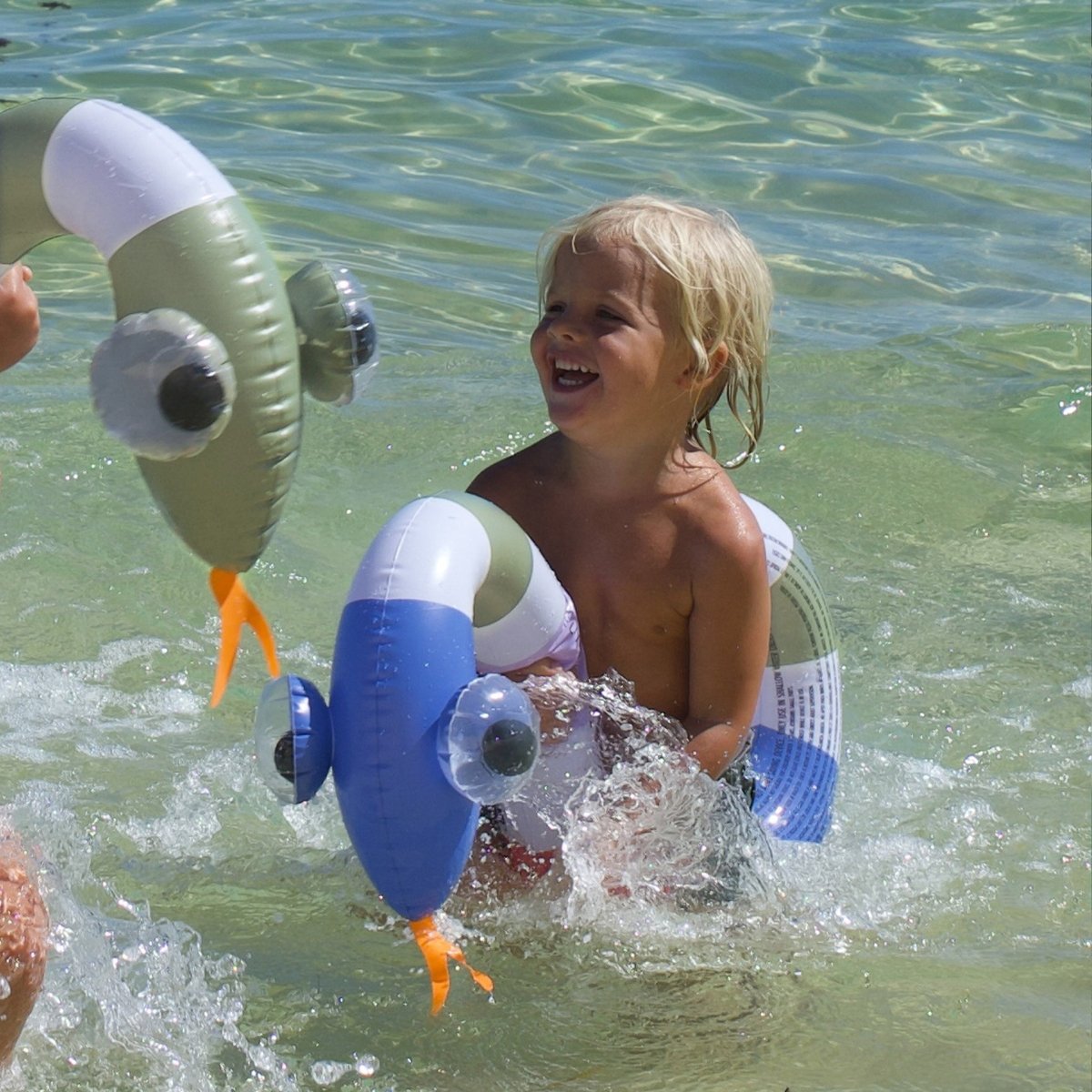 Kids Inflatable Noodle - Into the Wild - SUNNYLiFE AU