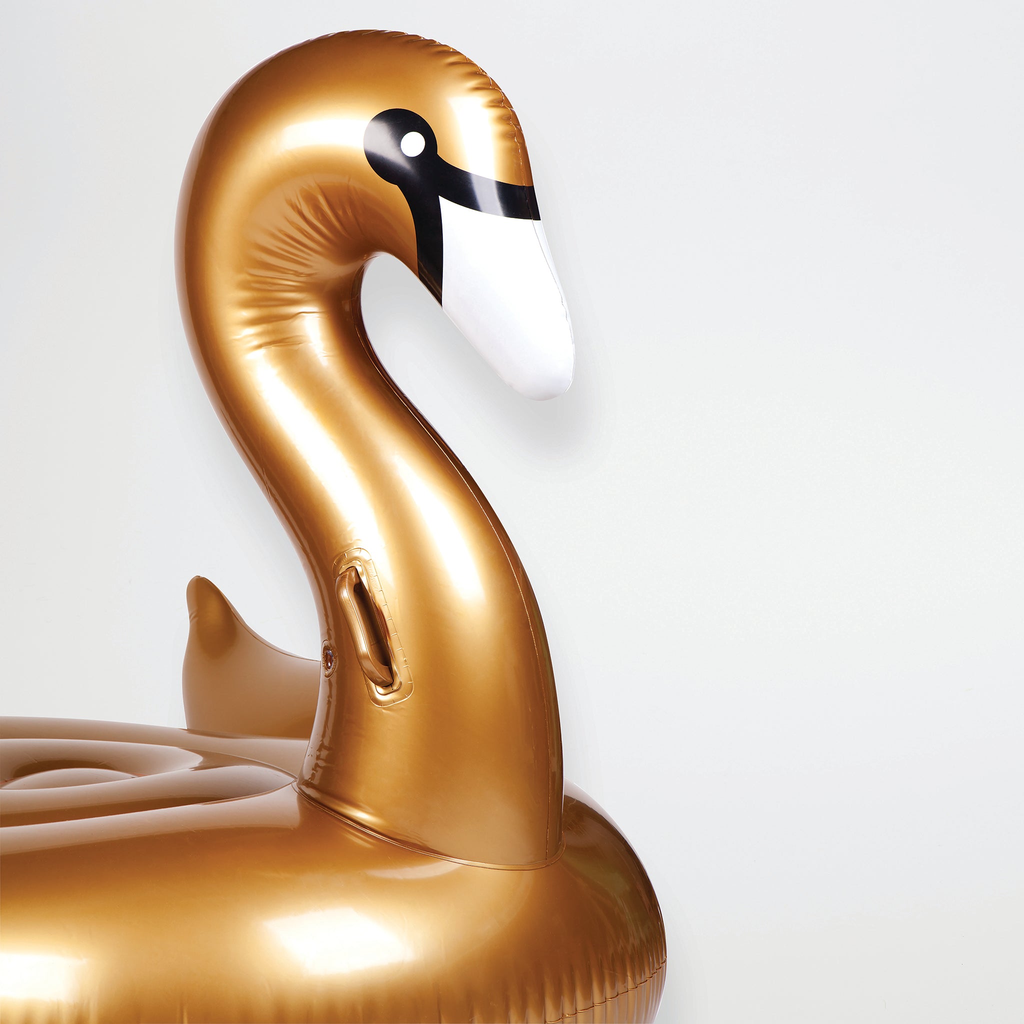Luxe Ride-On Float | Gold Swan